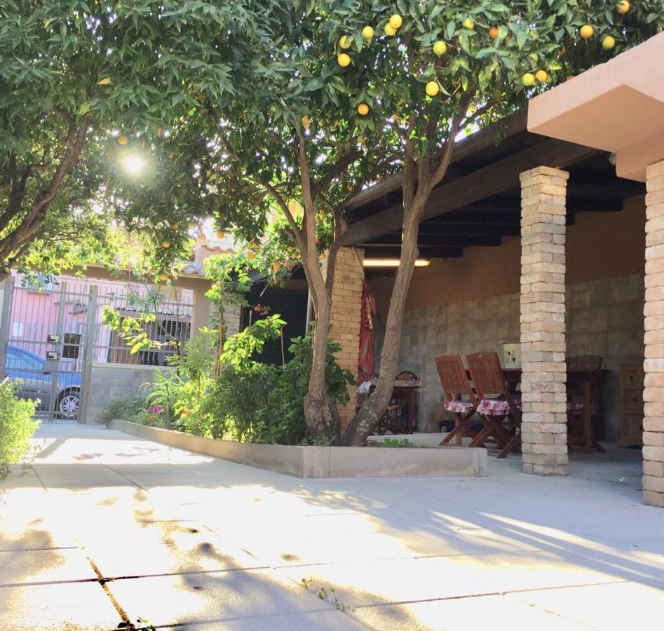 Bed and Breakfast Il Mandarino Decimomannu Экстерьер фото